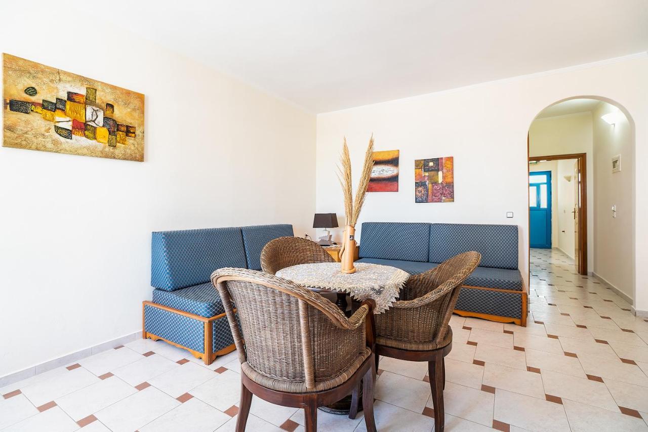 Livadia Beach Suite Exterior photo